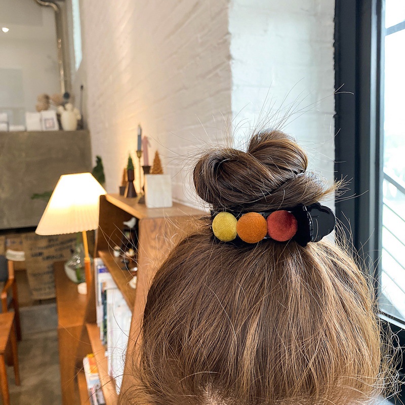 Kẹp tóc càng cua 3 răng đính bông xinh xắn cho nữ YOS