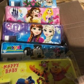 Freeship 99k TQ_Hộp bút nam châm 2 mặt