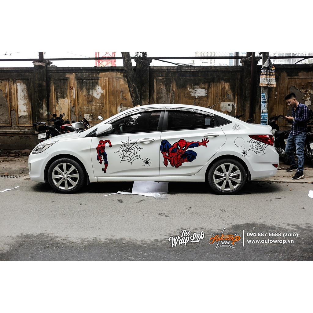 Tem họa tiết xe Accent Spider Man - Tem họa tiết ô tô Hyundai, tem dán sườn xe thể thao