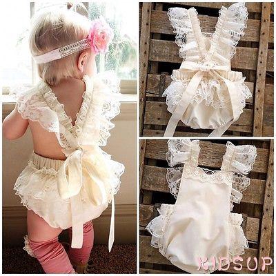 Áo liền quần viền nhún ren dễ thương cho bé gái
