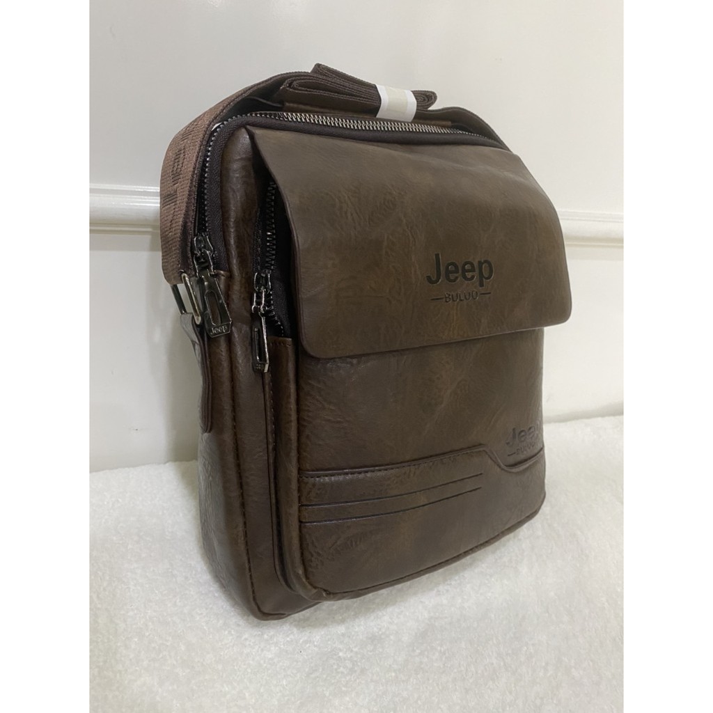 Túi đeo chéo Jeep Buluo Chất Da Cao Cấp Chống Xước - Đựng Vừa Máy Tính Bảng - TX14