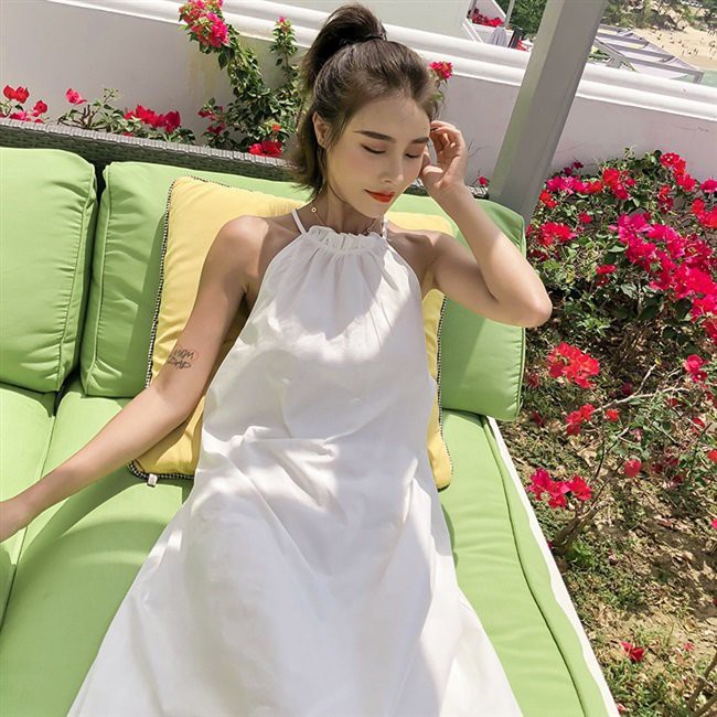 Váy Yếm Khoét Lưng 2 Màu  Đầm midi dáng dài, maxi đũi suông hotgirl bánh bèo màu TRẮNG | ĐEN Ulzzang