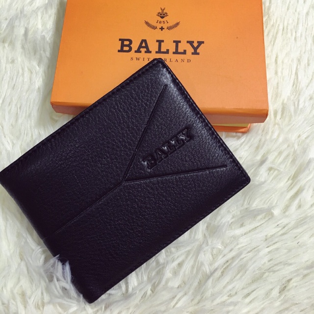 Ví da nam Bally