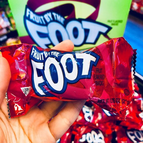 Kẹo cuộn Fruit by the Foot USA