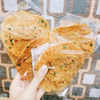 60 gói cơm cháy chiên mắm