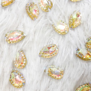 Hạt đá acrylic 3d kết áo hình giọt nước vàng ánh 7 màu cườm cánh hoa kết ao dài váy đầm