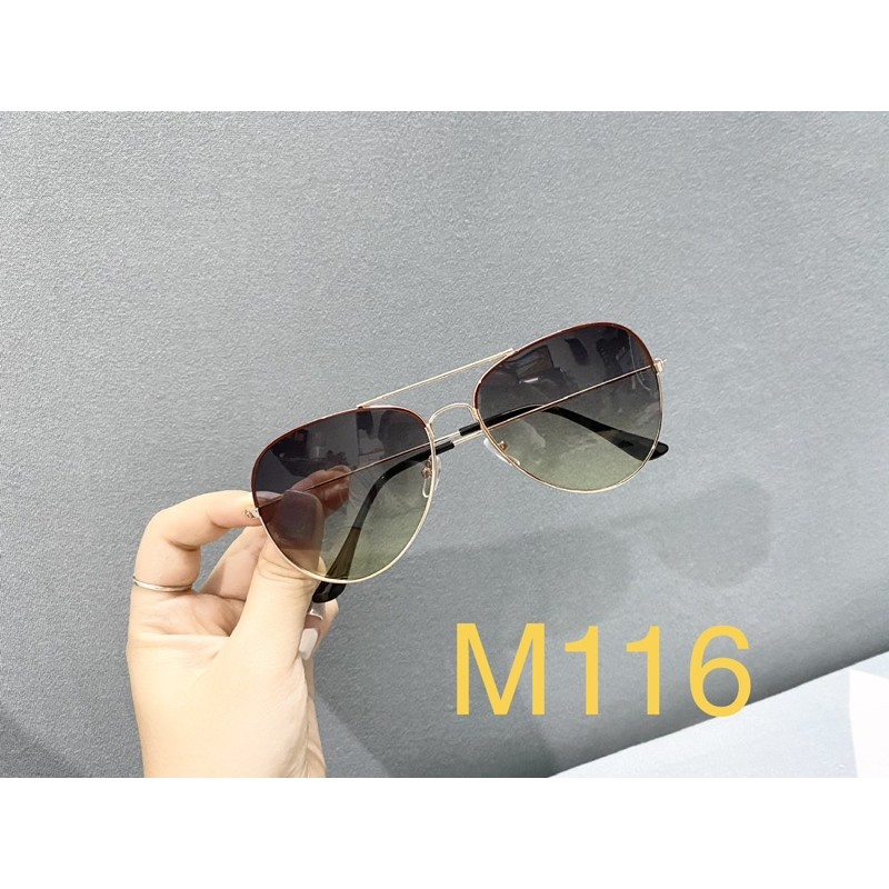 Kính mát Shein sang sịn mịn ạ, Có Mail mua hàng tại web của hãng.