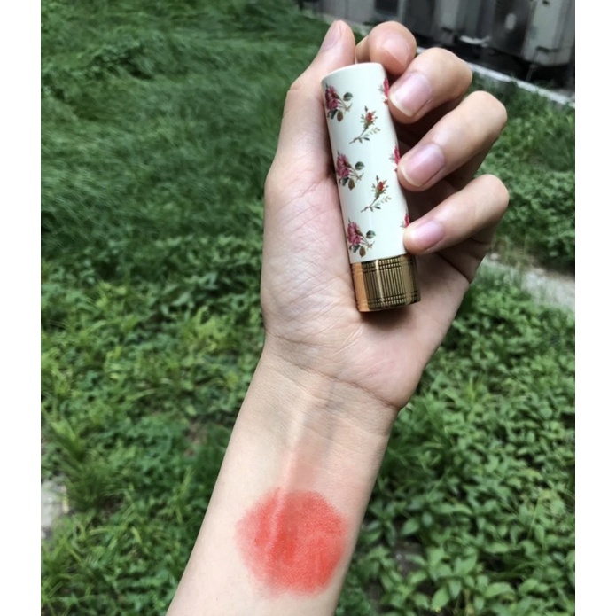 Son màu Gucci Lip Colour Rouge vỏ hoa 3.5gr