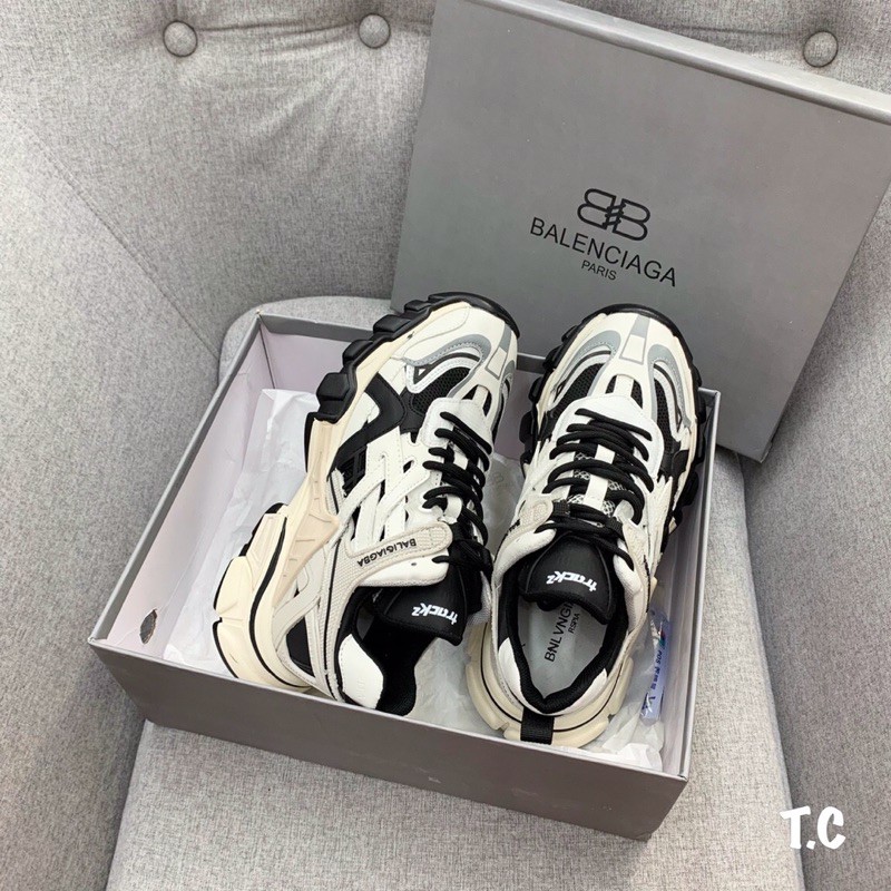 Giày thể thao balen new fullbox