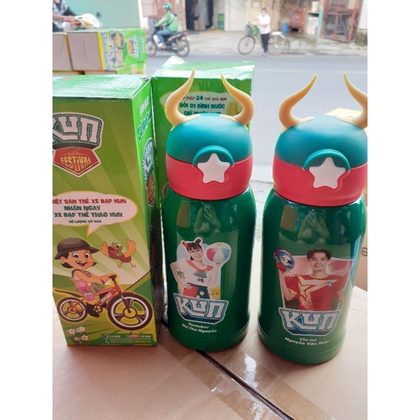 Bình nước giữ nhiệt cho bé Quà tặng từ sữa KUN