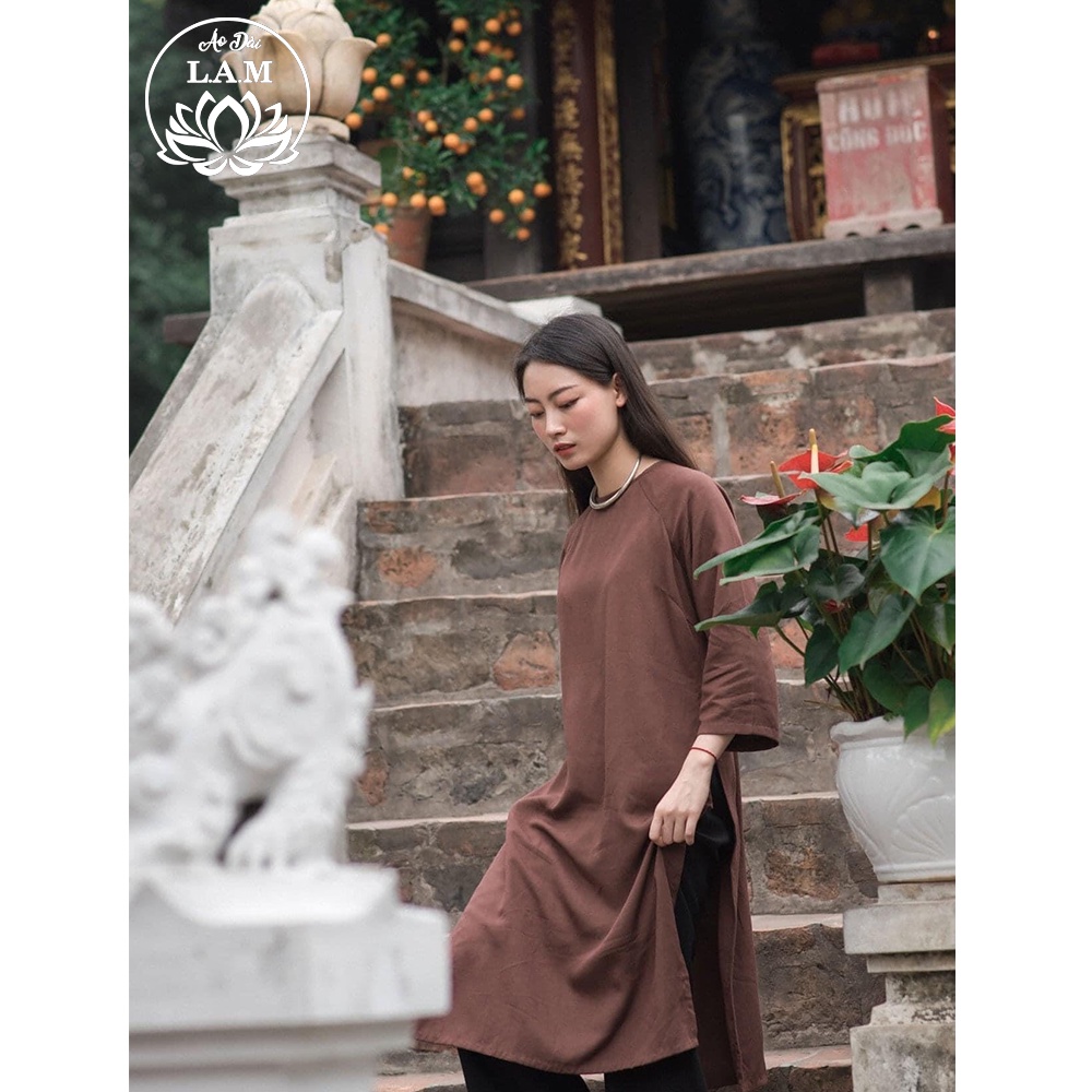 Áo dài dáng suông tone màu trầm, áo dài đi chùa