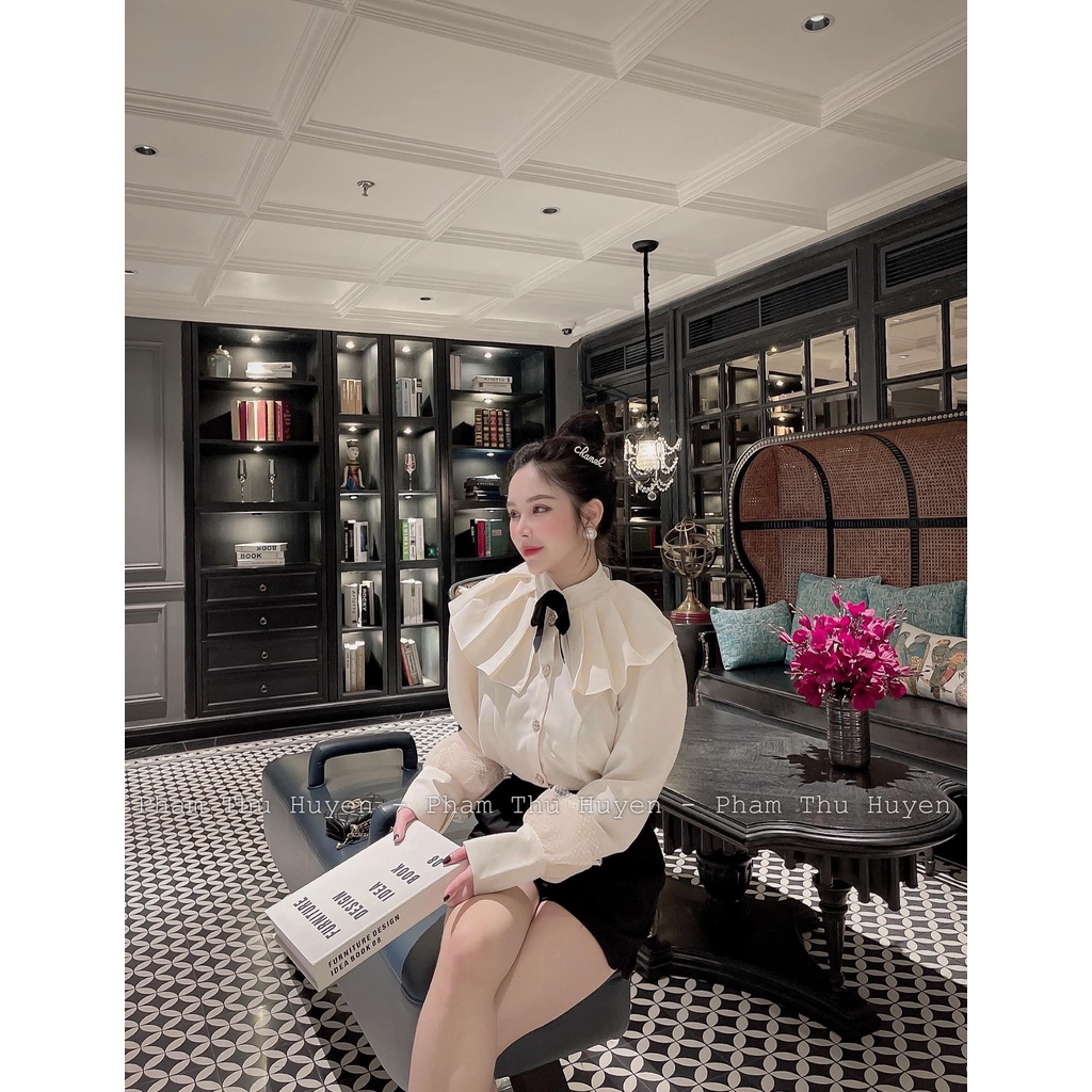 Áo Sơ Mi cổ bèo xếp li, nhẹ nhàng như nàng thơ đây ạ- Shop Huyền Bé Ảnh Thật Tự Chụp