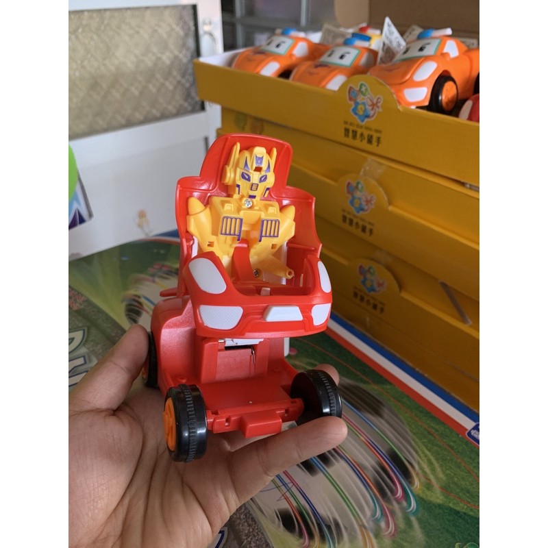 ĐỒ CHƠI Ô TÔ BIẾN HÌNH ROBOT CHẠY BÁNH ĐÀ