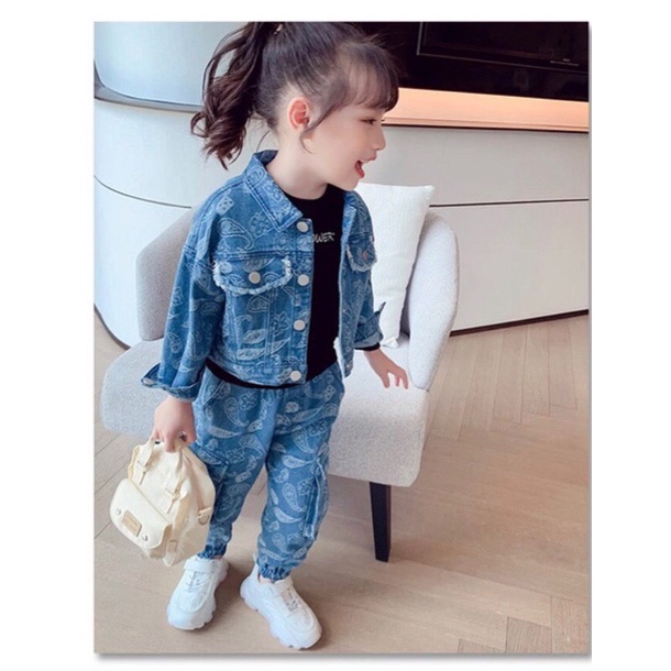 (jean baby kho sỉ) sét bộ bò ba chi tiết áo bò+váy bò+áo phông(10-20kg)