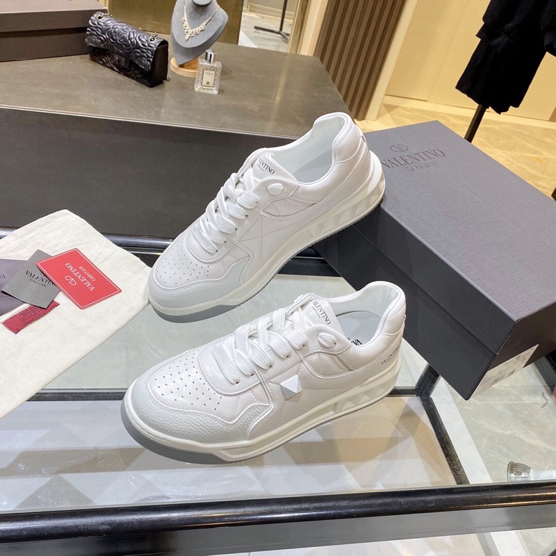Giày thể thao/sneaker nữ mẫu mới thương hiệu Valentino 2021 cao cấp có 4 màu