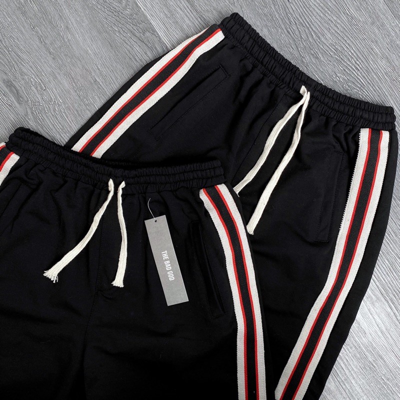 [FREE SHIP] Quần short thể thao TBG sọc đỏ , quần sooc nam nữ unisex , MSW Town | BigBuy360 - bigbuy360.vn