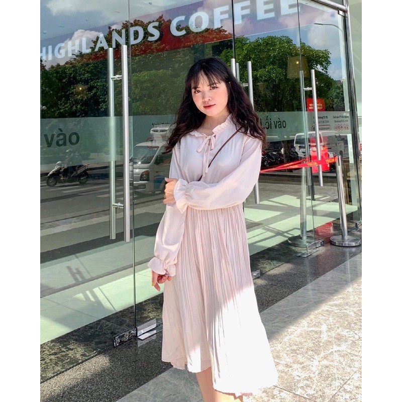 Đầm babydoll xếp ly eo chun màu be