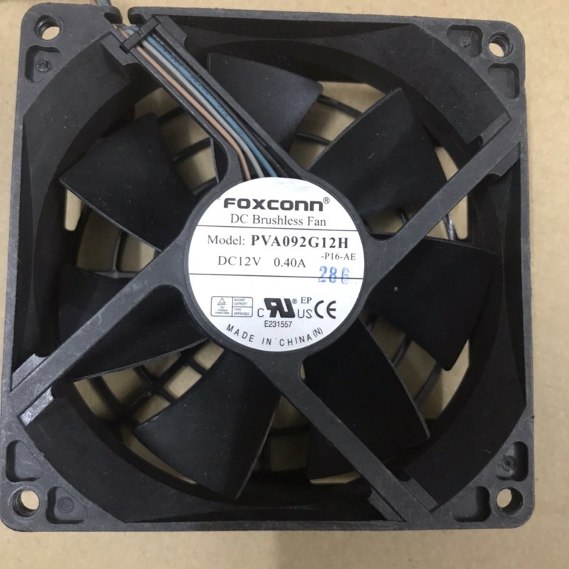 Fan Quạt tản nhiệt 12V 0.4A 9cm Foxconn nguyên đầu dây