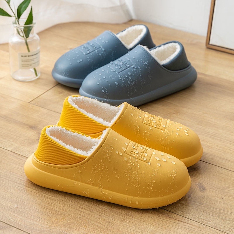 Đôi dép bằng da và cotton mềm và dày chống trơn trượt chống thấm nước dùng để mang vào mùa thu và mùa đông cho nam