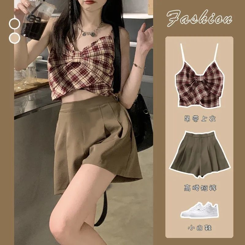 Món Áo Hai Dây + Quần Short Lưng Cao Ống Rộng Xếp Ly Họa Tiết Sọc Ca Rô Thời Trang Mùa Hè Mới Cho Nữ S2021
