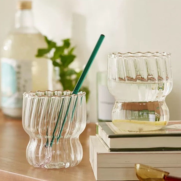 Ly uống nước kẻ sọc bằng thủy tinh kiểu dáng độc đáo