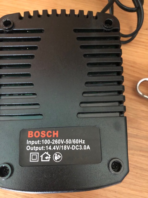 Xạc bosch 14.4-18 v 3A