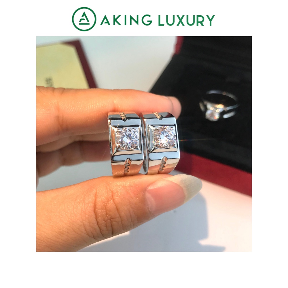 Nhẫn bạc nam AKING LUXURY AK14 cao cấp, nhẫn bạc thiết kế đơn giản làm nổi bật viên đá chủ. Nhẫn nam mới nhất 2021