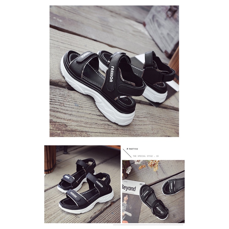 Giày Sandal Thể Thao Mùa Hè Đế Phẳng Quai Dán Phong Cách Mới Cho Nữ Sinh