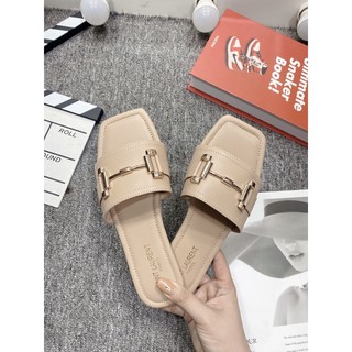 Dép lê khoá mẫu mới về