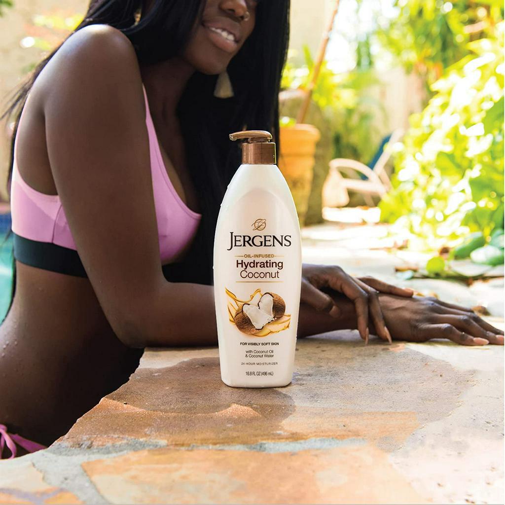 Dưỡng Thể dành cho da khô Jergens Hydrating Coconut Dry Skin Body Lotion  Moisturizer 16.8oz 496ml