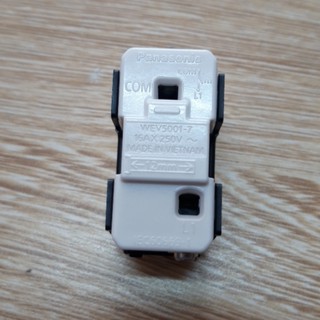 Hạt công tắc 1 chiều 16A series Wide Panasonic