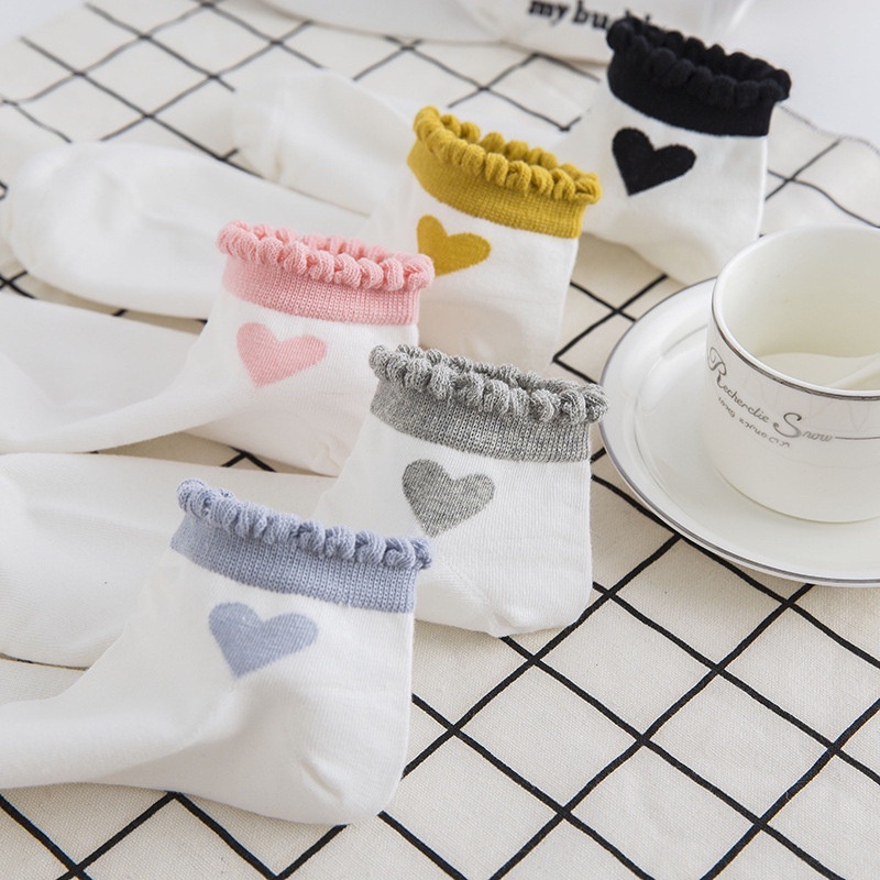 Tất vớ nữ cổ ngắn hình tim viền bèo