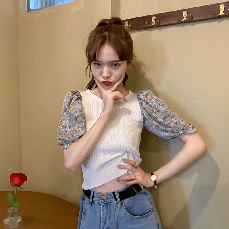 Áo Thun Nữ Ngắn Tay Cổ Tròn Phối Ca Rô Thời Trang