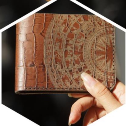 VÍ RAM SIMPLE WALLET – HỌA TIẾT TRỐNG ĐỒNG DA THẬT VÂN CÁ SẤU - RAM LEATHER