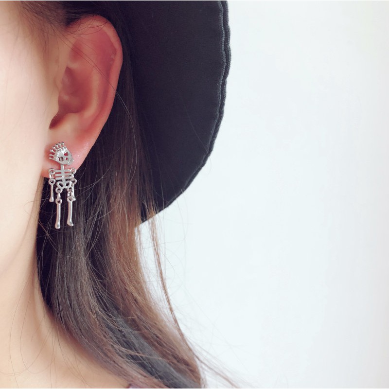 Khuyên tai titan bộ xương không gỉ đeo được 3 kiểu