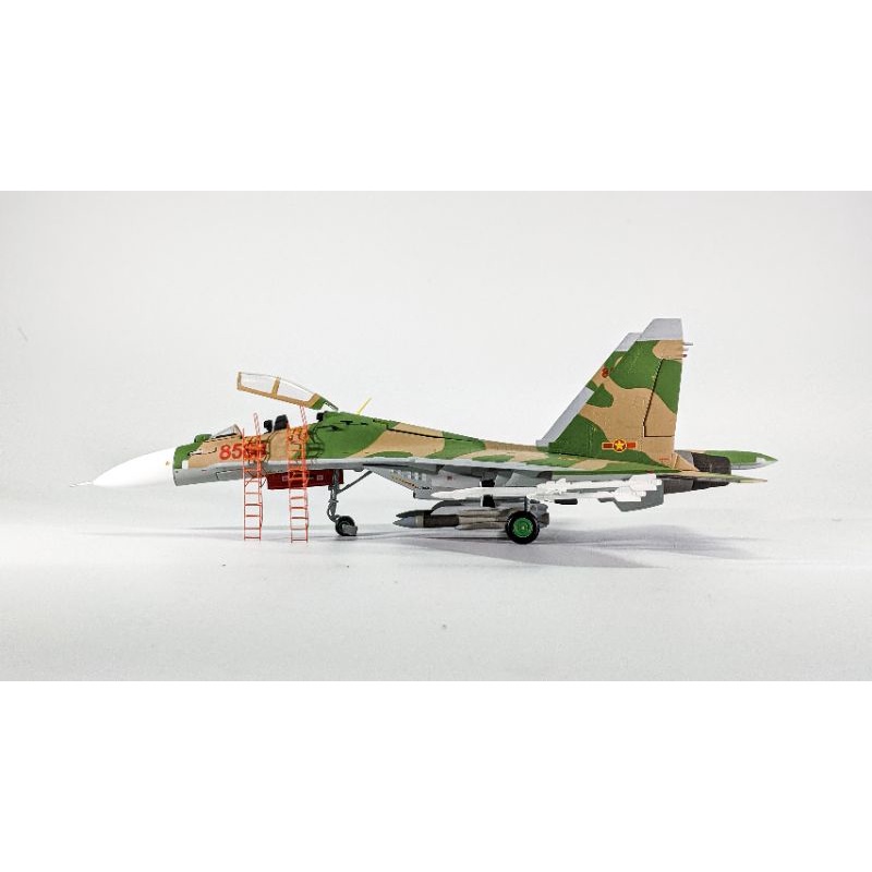 Mô hình máy bay Su30 MK2 KQVN SH 8588