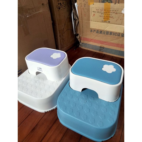 Ghế tự lập cho bé hình bông hoa, có thể tháo rời tầng