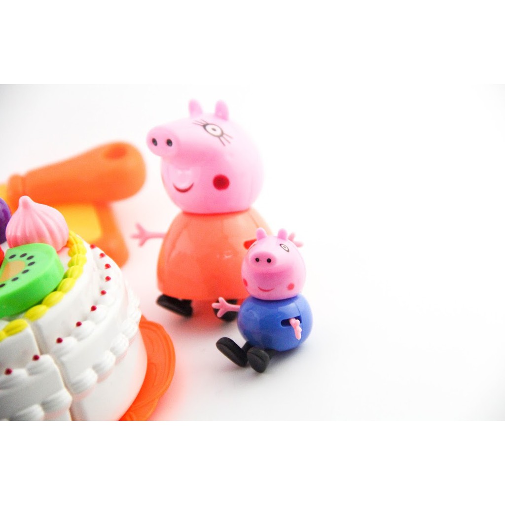 Bộ đồ chơi cắt bánh sinh nhật gia đình nhà lợn Peppa Pig