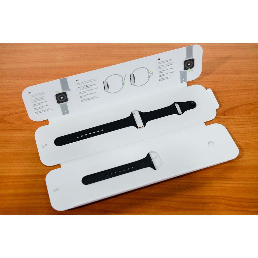 Apple Watch SE 40mm (GPS) Viền Nhôm Vàng - Dây Cao Su Hồng [Mã Mỹ]