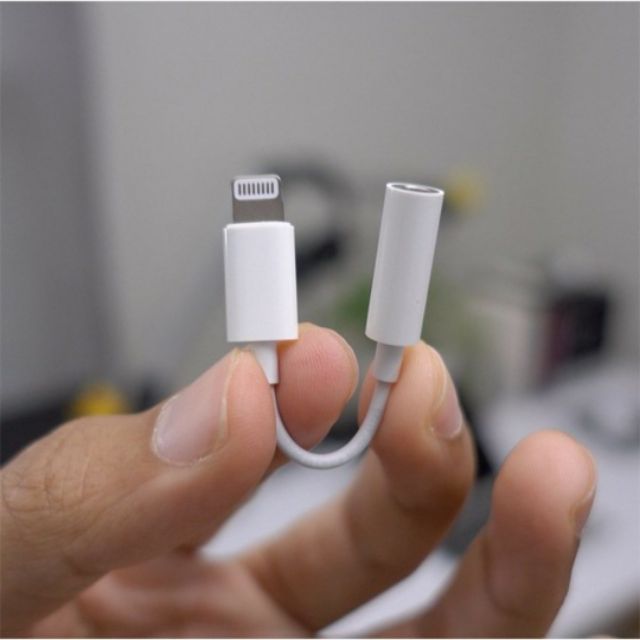 Rắc chuyển đổi tai nghe chân Lightning sang rắc 3.5 đàm thoại được hàng xịn zin