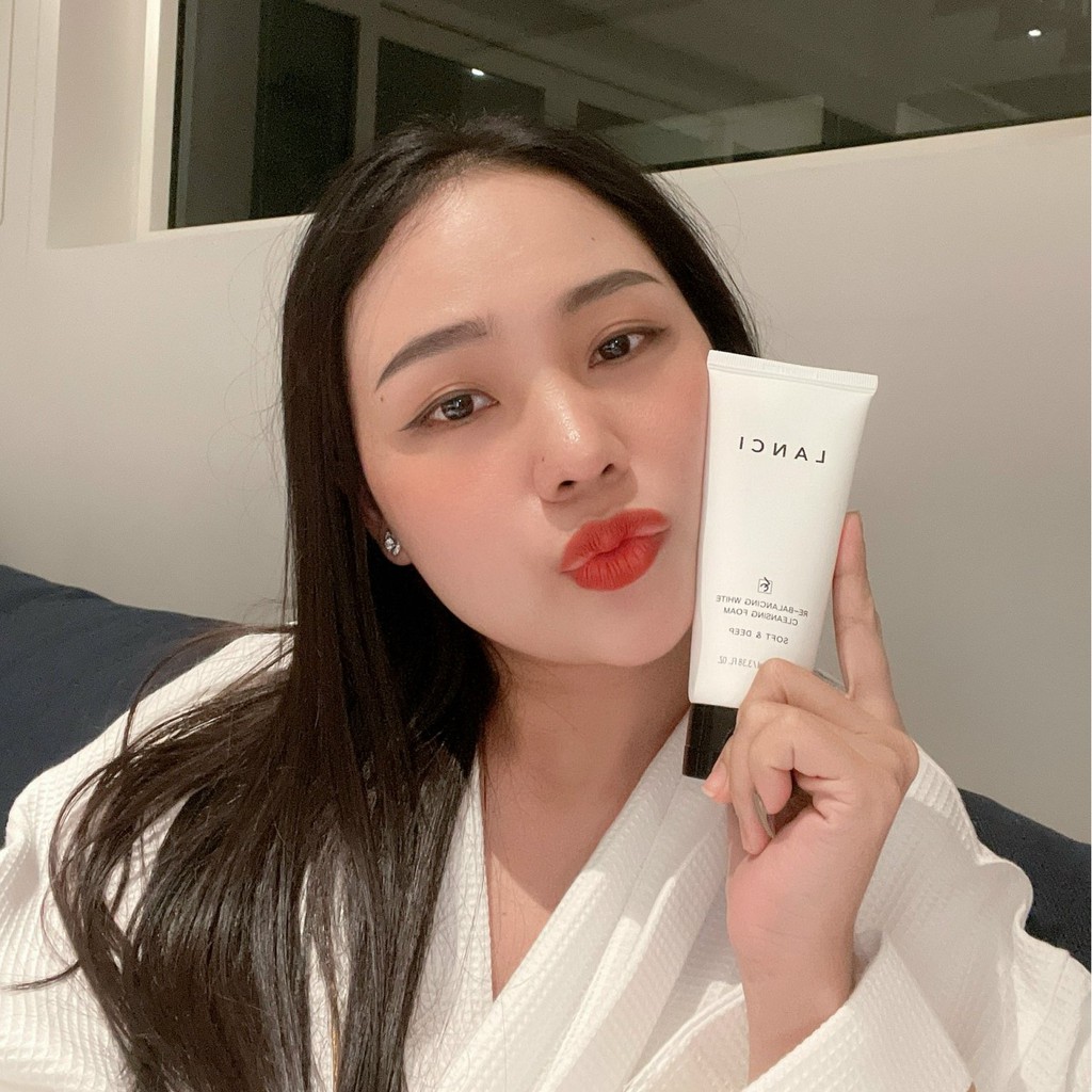 💎 [ CHÍNH HÃNG ] Sữa Rửa Mặt LANCI Cân Bằng Độ Ẩm Tự Nhiên Re-balancing White Cleasing Foam 100ml | BigBuy360 - bigbuy360.vn