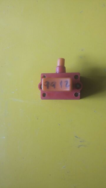 Công tắc cắt sắt 350 máy có nút rảnh tay bên trái