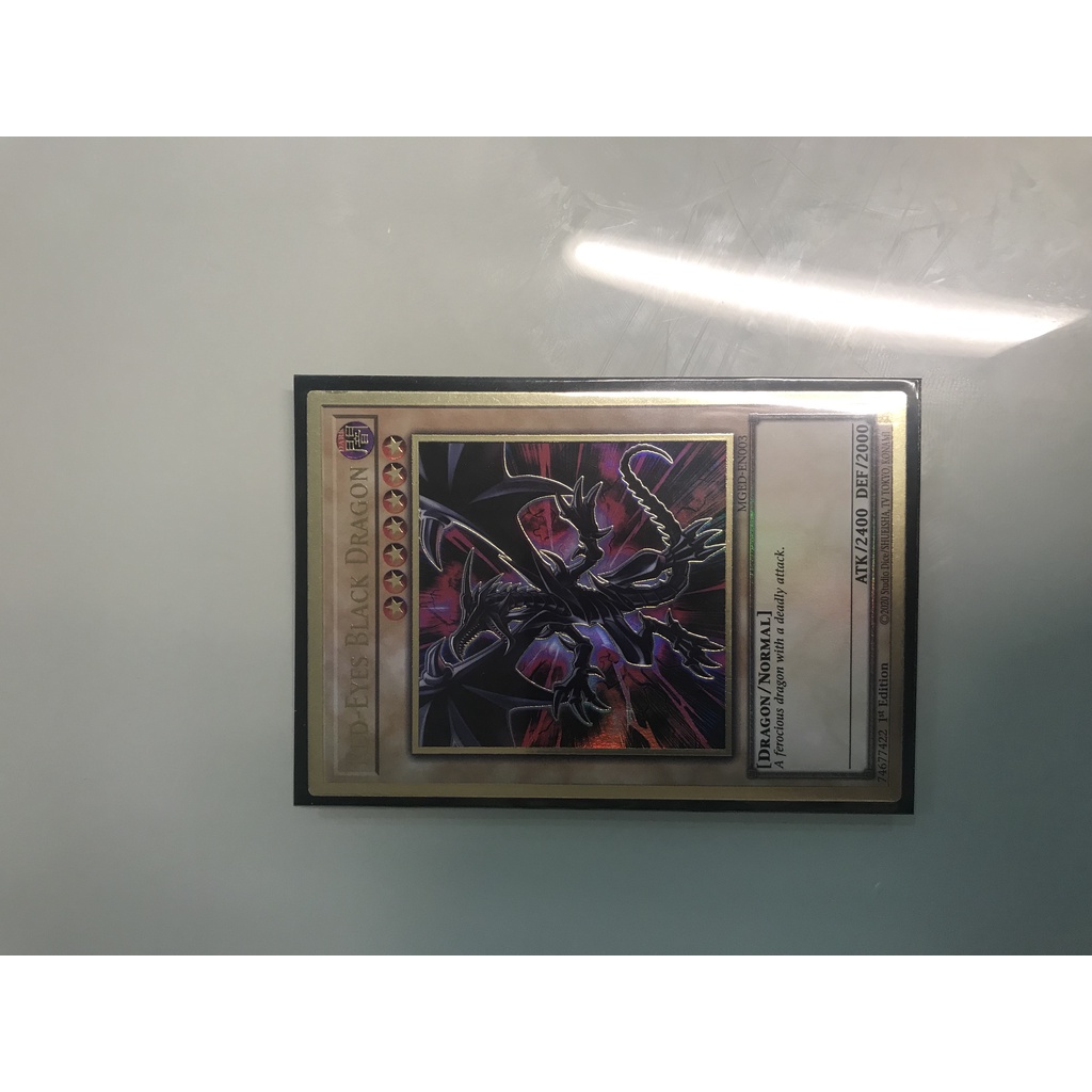 thẻ bài yugioh Red-Eyes Black Dragon - MGED-EN003 - Premium Gold Rare 1st Edition