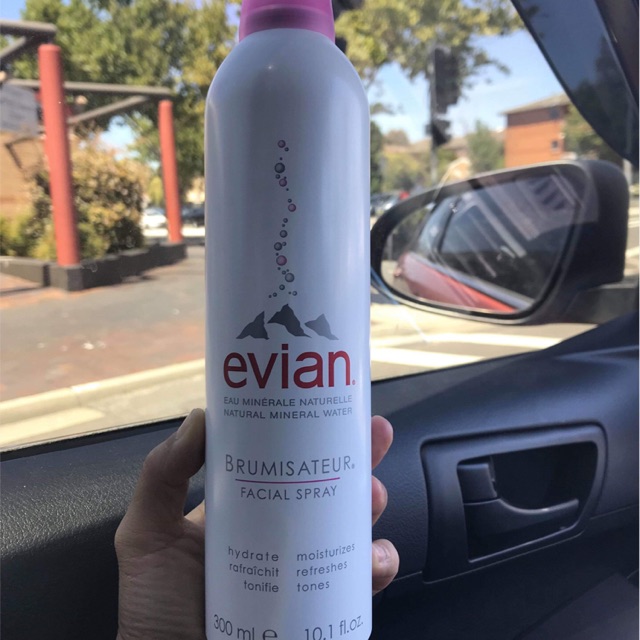 Xịt Khoáng EVIAN 300Ml