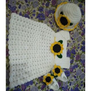 Set đầm len cho be gái