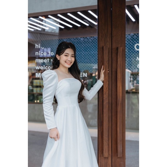 Váy cưới đi bàn cô dâu tay dài