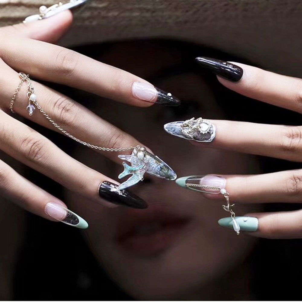 Phụ Kiện Trang Trí Móng Tay Sang Trọng Độc Đáo