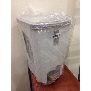 THÙNG RÁC ĐẠP MATSU NHỎ DUY TÂN