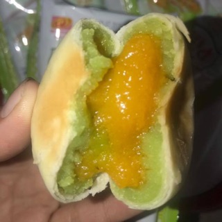 BÁNH PÍA KIM SA TÂN HUÊ VIÊN