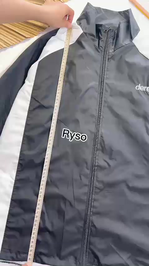 Áo khoác dù 2 lớp cổ đứng phối tay màu độc lạ in chữ DERERRO đi mưa cản gió chống nắng , Áo khoác dù cặp nam nữ unisex | BigBuy360 - bigbuy360.vn